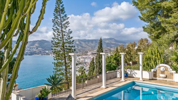 Villa With Private Pool 5 Minute Walk To The Beach - Costa Tropical