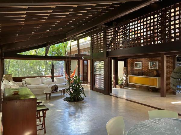 På billedet ses objektet Maravilhosa Casa Praia de Santo Andre Bahia beliggende i byen Santo André.