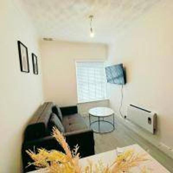 Photo 5 : Bridgend Bliss 1 Bed Apartment
