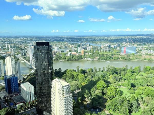 1 Bed And Sofa Bed Riverfront Retreat With Pool At Qwr - Brisbane