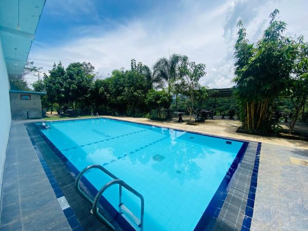 Na fotografii je vidět objekt Kandy Bivenra resort nacházející se ve městě Kandy.