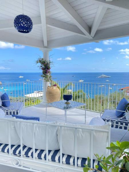 Auf dem Foto ist das Objekt Posidonia House, villino vista mare in der Stadt Nerano zu sehen.