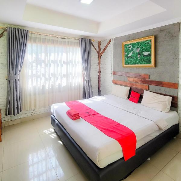 照片显示了位于Geruntang市的RedDoorz Plus at Ladang Asri Homestay Lampung物件。