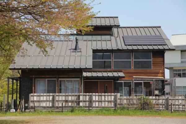 Foto 2: 都留市エコハウスで移住体験を
