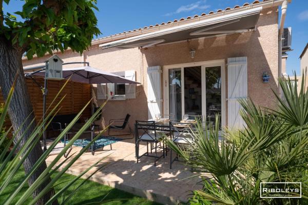 Charmante Maison Climatisée à 500m De La Plage - Vias