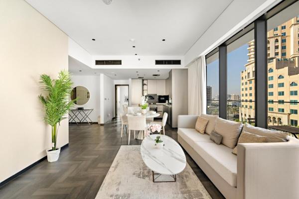 A la foto es mostra l'objecte Chic 2BR Close to Burj Khalifa, Dubai Mall & Creek situat a la ciutat de Dubai.