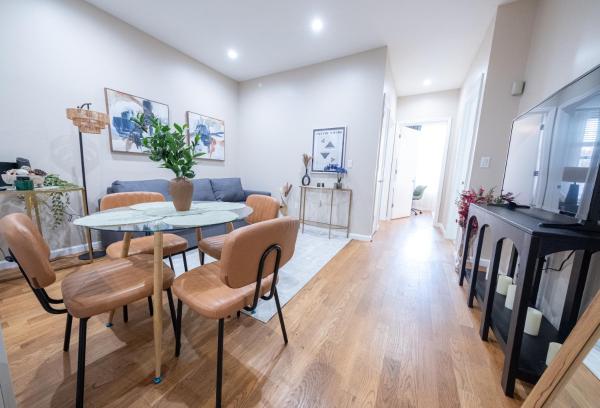 3BR apt two blocks to Central Park elevator, laundry, virtual doorman, New York