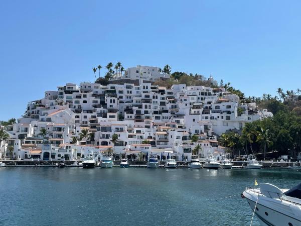 A la foto es mostra l'objecte Departamentos Condominio Puerto las Hadas situat a la ciutat de Manzanillo.