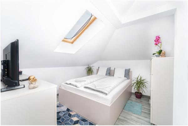Bloc Nou Cu Parcare Privata - Hella Apartament - Giroc