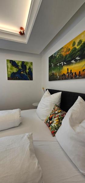På bildet vises objektet Exotic Tropical Palace - ComfyHome Apartments Stuttgart som ligger i byen Hoffeld.