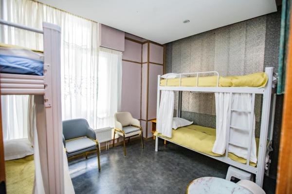 A la foto es mostra l'objecte Elite Guest House in the heart of Downtown Ulaanbaatar situat a la ciutat de Ulan Bator.