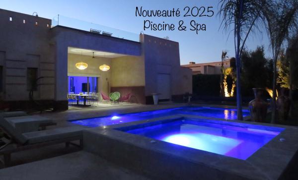 Auf dem Foto ist das Objekt Luxueuse villa contemporaine KIMANU à 20 min de Marrakech in der Stadt Marrakesch zu sehen.