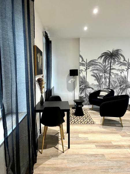 A la foto es mostra l'objecte CASA Palmera situat a la ciutat de Cholet.