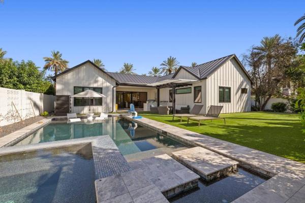 A la foto es mostra l'objecte Arcadia Luxe situat a la ciutat de Phoenix.