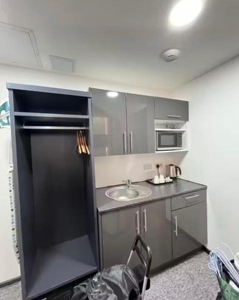 A la foto es mostra l'objecte Studio - Sleeps 2 - Parking - Wifi situat a la ciutat de Nottingham.