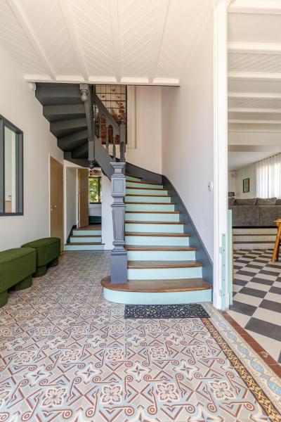 A la foto es mostra l'objecte Maison Bois Roux Charme & confort à 200m de la mer situat a la ciutat de Préfailles.