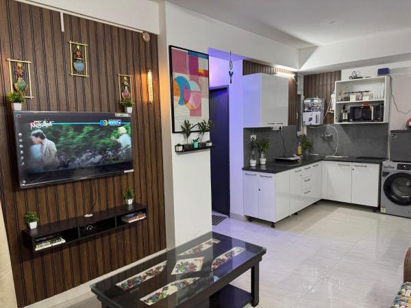 Dwarka Express Studios - Delhi