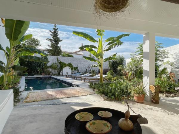 Na fotografii je vidět objekt Stylish house in Alentejo nacházející se ve městě Selmes.