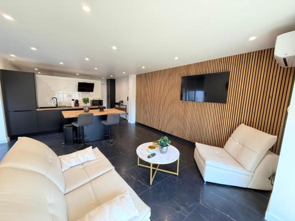 På billedet ses objektet Appartement standing calme beliggende i byen Rodez.