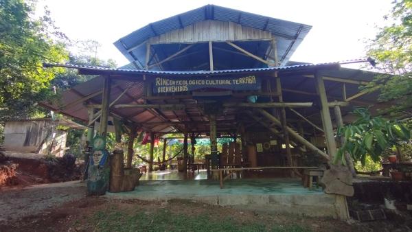 A la foto es mostra l'objecte Rincon Ecologico Cultural Terraba situat a la ciutat de Guácimo.