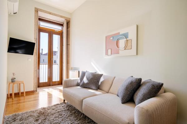 Foto 7: HostWise - Stylish Flat with Balcony
