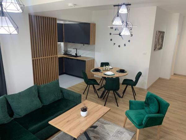 Na zdjęciu widoczny jest obiekt Mms lux apartmani 7 i 8 Petrovec położony w mieście Orešani.