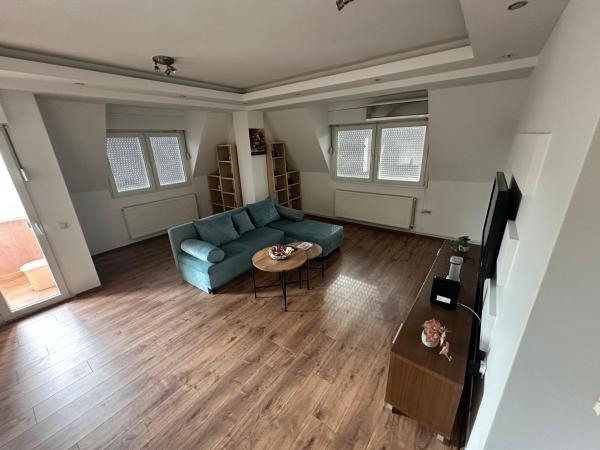 A la foto es mostra l'objecte Mi-Ja situat a la ciutat de Dragomance.