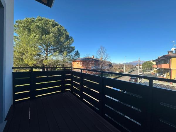 照片显示了位于Grions del Torre市的Luxury way Aria物件。