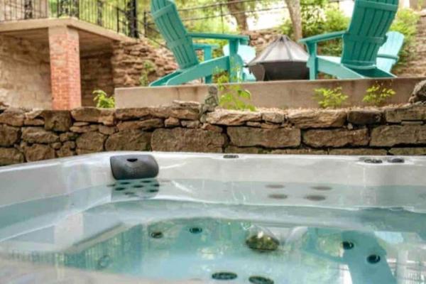 151 Spring Downtown Eureka Springs Suite B - アーカンソー州