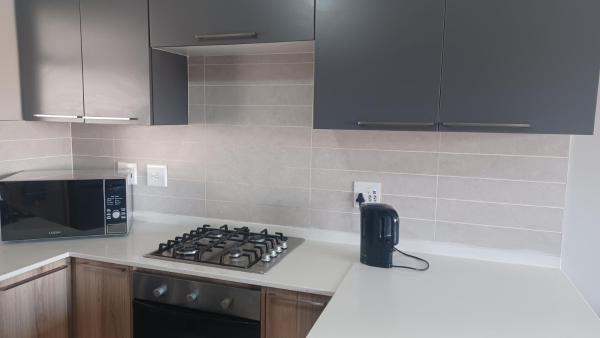 A la foto es mostra l'objecte Generous Apartment at Waterfall situat a la ciutat de Midrand.