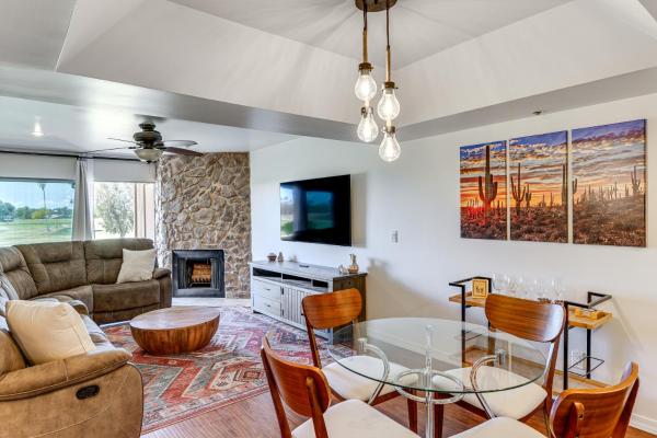 Golf Views & Pool Access: Central Scottsdale Condo - Tempe, AZ