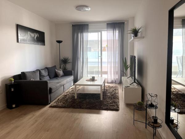 Modern apartment in Nueva Andalucía, Marbella