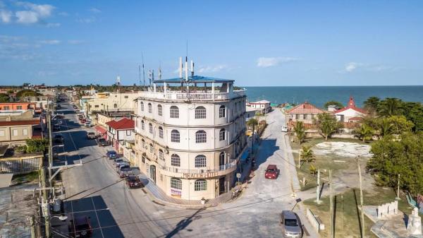 Mirador Hotel, Corozal