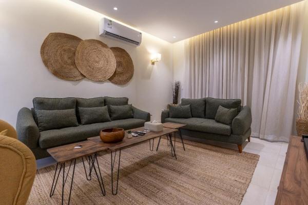 A la foto es mostra l'objecte Cozy apartment with 3 bedrooms and outdoor area situat a la ciutat de Riad.