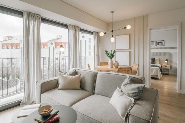 Cacela - 1 bedroom & balcony in Parque Das Naçoes, Lisabon