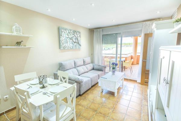 A la foto es mostra l'objecte Canovas Nerja - Brisa del Peñoncillo situat a la ciutat de Torrox.