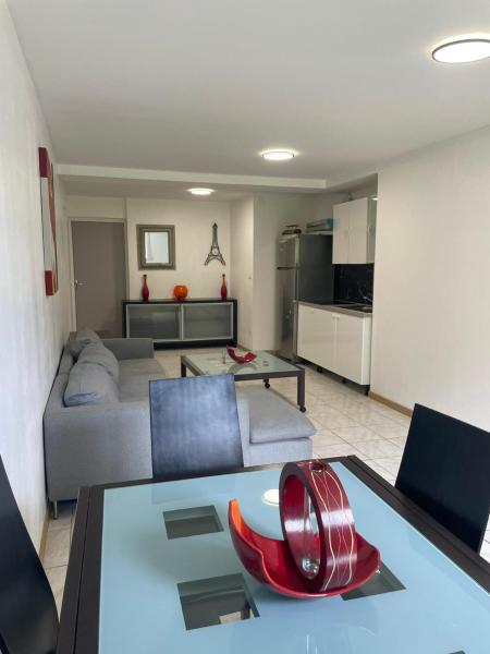 A la foto es mostra l'objecte Appartement idéalement situé situat a la ciutat de Larnod.