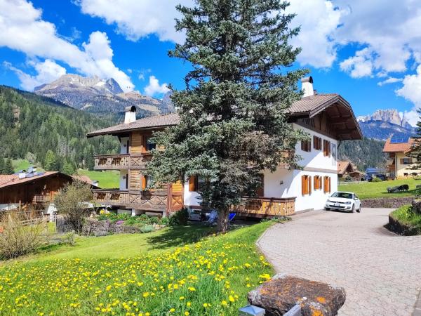 A la foto es mostra l'objecte Garofol da Mont-Dolomiti e Relax situat a la ciutat de Soraga.