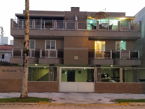 A la foto es mostra l'objecte Cobertura em Caiobá-Matinhos-Pr 2 quadras do mar situat a la ciutat de Matinhos.
