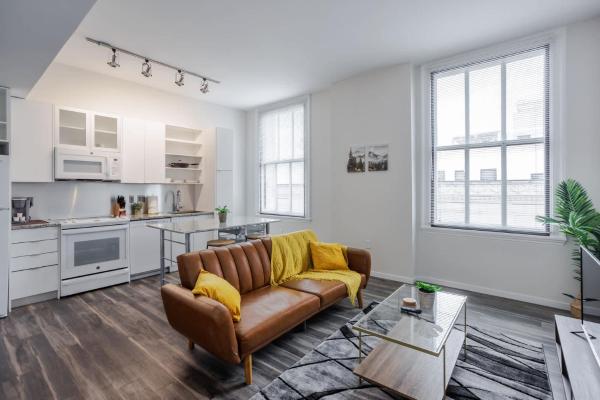 A la foto es mostra l'objecte CozySuites Sky Central #19 situat a la ciutat de Cincinnati.