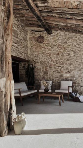 På bildet vises objektet Casa Rural Acogedora en Veguillas de la Sierra som ligger i byen Alobras.