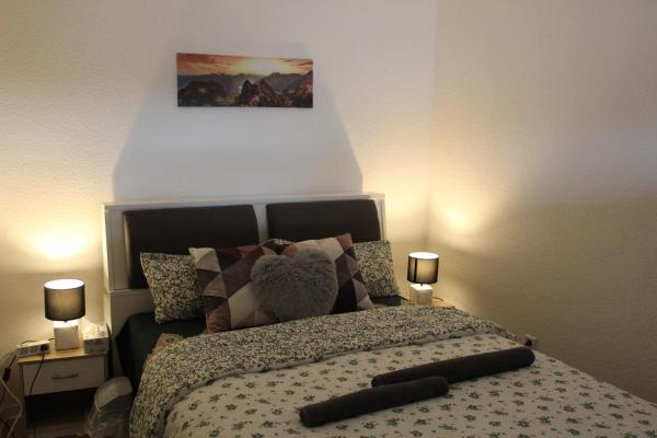 A la foto es mostra l'objecte Comfortable and Relaxing Room with shared Kitchen situat a la ciutat de Freital.