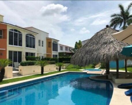A la foto es mostra l'objecte Casa Seiva Ixtapa - Villas Palmasol situat a la ciutat de Ixtapa.