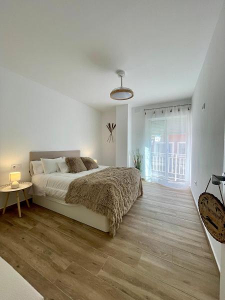 A la foto es mostra l'objecte Maison Carril situat a la ciutat de Ceuti.