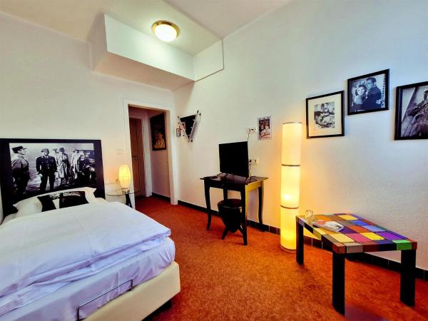 På billedet ses objektet Retro - Art - Hotel Lünen beliggende i byen Lünen.