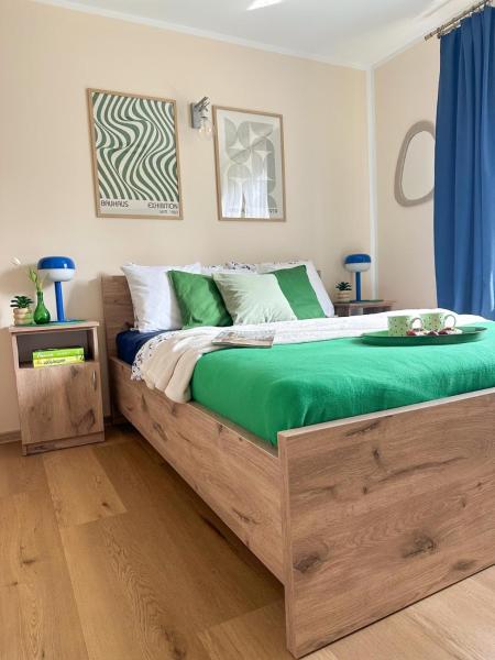 Na zdjęciu widoczny jest obiekt Apartamenty City Lake House położony w mieście Augustów.