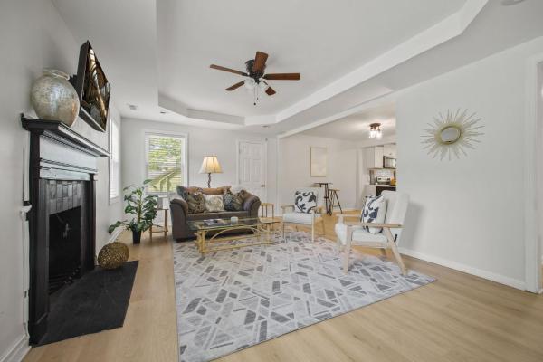 På billedet ses objektet Westside Charm Near BeltLine beliggende i byen Atlanta.