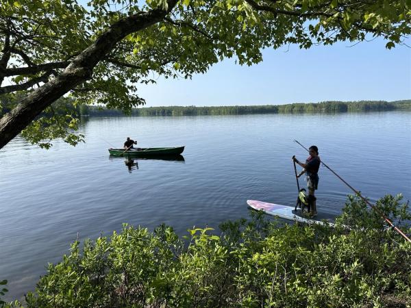 A la foto es mostra l'objecte THOMAS POND COTTAGE LIMIT 8 cottage situat a la ciutat de Poland Spring.