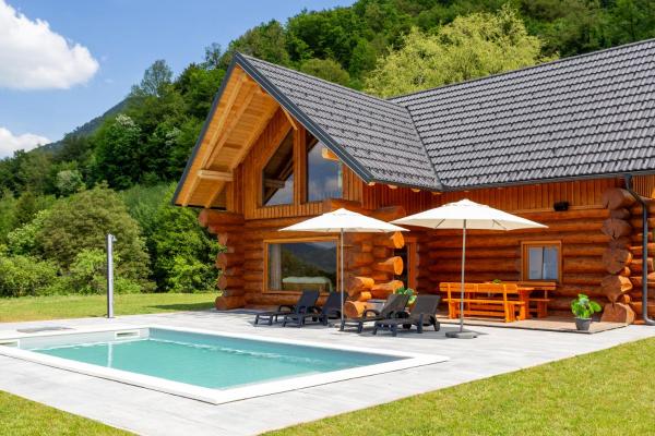 På billedet ses objektet Villa Harmonia Private Jacuzzi and Pool Retreat near Rogaška beliggende i byen Rogatec.