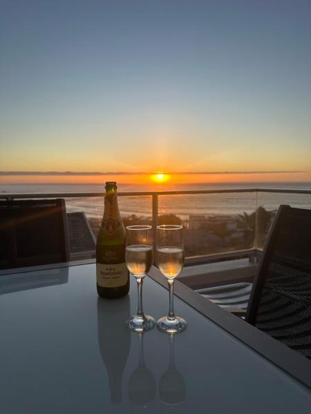 A la foto es mostra l'objecte Summer Place Luxury Apartment situat a la ciutat de Camps Bay.